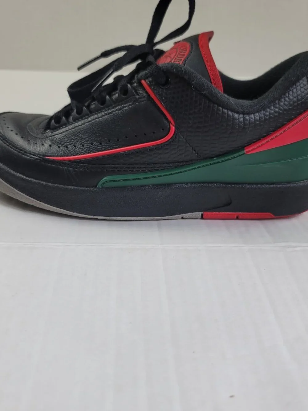 Nike Air Jordan 2 Retro Low Christmas Black Red Green Size 6Y Sneakers